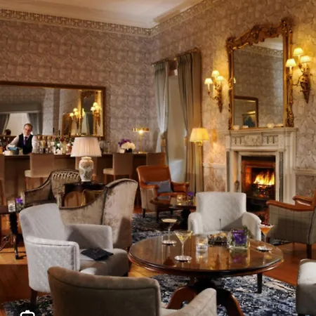 Beautiful In Томастаун