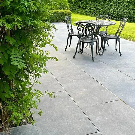 Beautiful In * Томастаун