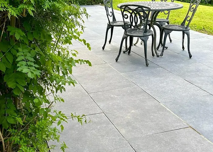 Beautiful In * Томастаун